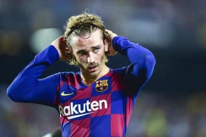 Griezmann, durante el partido ante el Betis en el Camp Nou (5-2).-JORDI COTRINA