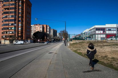 Avenida Juan Ramón Jiménez, en Gamonal. TOMÁS ALONSO