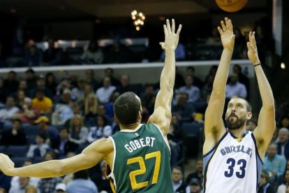 Marc Gasol fue de nuevo de los mejores de los Grizzlies en la victoria a los Jazz.-EFE