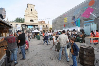 Otros eventos y conciertos ya han tenido lugar en la plaza San Juan, como el Festival Tribu. ECB