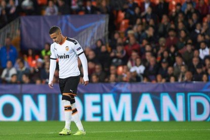 Rodrigo Moreno durante un partido con el Valencia.-EUROPA PRESS