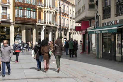 Apertura comercial de sábados por la tarde
La zona comercial de la calle Mayor de Palencia