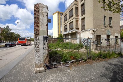 Uno de los solares examinados está junto al Bulevar, cerca de Barrio Gimeno. SANTI OTERO