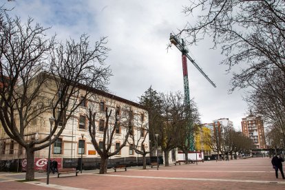 La actuación se ha centrado en la cubierta y en la  fachada. TOMAS ALONSO