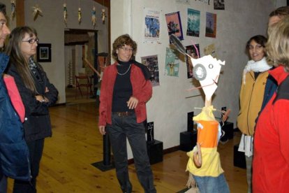 Dorien Jongsma en la inauguración de la exposición conmemorativa del los diez años del concurso Encantapájaros en El Hacedor.-G. G.