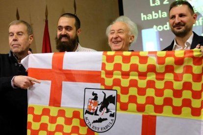 Tomás Guasch (izquierda), Jaume Vives, Albert Boadella y Miguel Martínez, en la presentación de Tabarnia en Madrid.-JUAN MANUEL PRATS