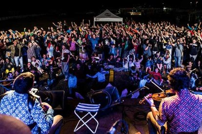 Los conciertos registraron lleno absoluto en todo momento y la entrega de los asistentes era palpable en sus rostros.-ASOCIACIÓN ÁBREGO