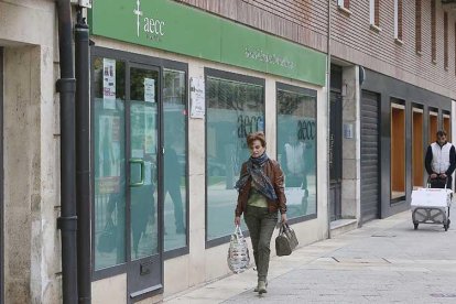 Sede con la que cuenta la Asociación Española Contra el Cáncer actualmente en la ciudad.