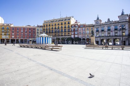 La covid vació las calles y gran parte de los centros de trabajo. Se activaron los erte.