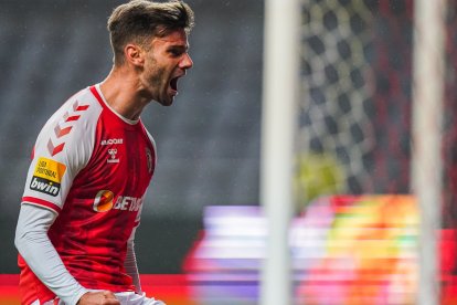 Mario González celebra un gol con el Sporting de Braga. TWITTER / @SCBragaOficial
