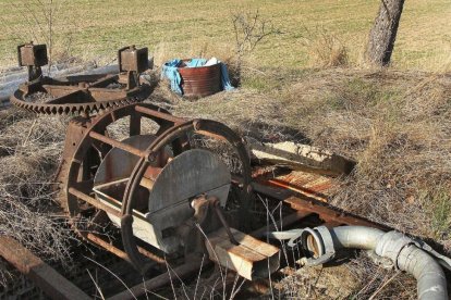 Pozo de riego de aguas subterráneas en las cercanías del término municipal de Palencia.-BRÁGIMO