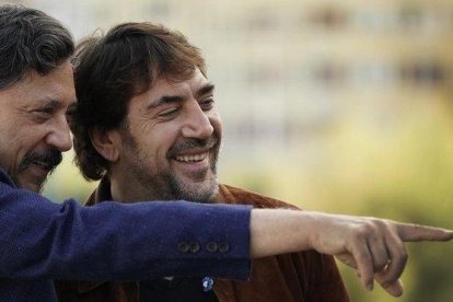 Carlos y Javier Bardem, en San Sebastián.-VINCENT WEST