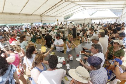 Las peñas estuvieron llenas constantemente. SANTI OTERO