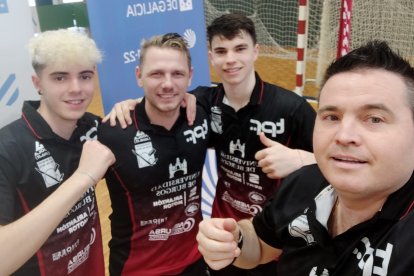 El equipo del UBU TPF celebra la clasificación para jugar en Europa. ECB