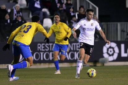 Imagen del partido disputado en El Plantío entre el Burgos CF y Las Palmas. TOMÁS ALONSO