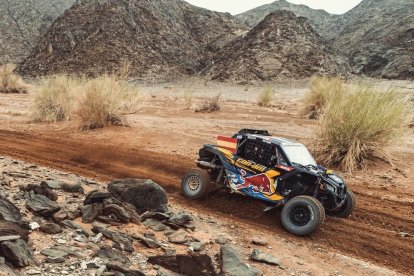 Cristina Gutiérrez durante una etapa del Dakar 2023. @redbullcanamfactoryteam