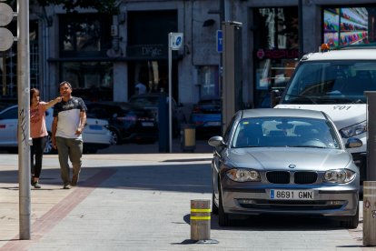 Los tótem de acceso al centro histórico se modernizarán y digitalizarán como recoge el proyecto de la Zona de Bajas Emisiones. SANTI OTERO