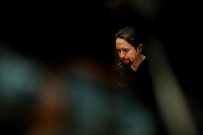 Pablo Iglesias, en rueda de prensa en el Congreso de los Diputados.-JOSÉ LUIS ROCA