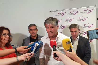 Toni Nadal en su encuentro con la prensa