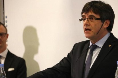 Puigdemont, durante el debate en la Universidad de Copenhague.-/ RAFA GARRIDO