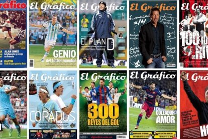 Escaparate con una selección de las revistas editadas por El Gráfico.-EL PERIÓDICO