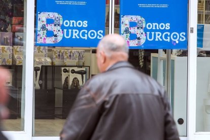 Los burgaleses ‘olvidaron’ canjear más de 2.300 bonos al consumo en comercios. TOMÁS ALONSO