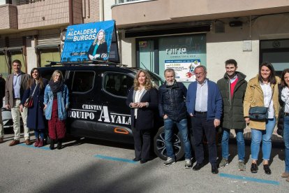 El PP reunió ayer a su comité electoral para las municipales donde se conoció la puesta en marcha de un comité local que tiene nombre propio. Equipo Ayala emula al Equipo A, con furgoneta negra incluida, y un plan para recuperar la alcaldía de Burgos. TOMAS ALONSO