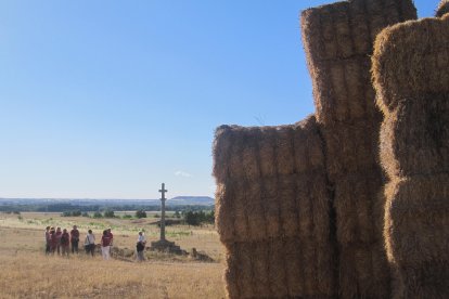 La ruta la ensayaron las voluntarias con otros 20 riberizadores en un completo y agradable paseo a pie de unas dos horas de duración. ADRI RIBERA