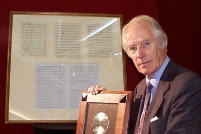 George Martin, reconocido por la producción de la reedición de 'Candle in the wind', en 1997, por la muerte de Diana de Wales.-SILKE LOHMANN / AFP