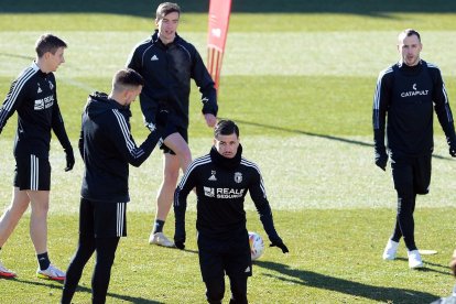 Imagen de un entrenamiento del Burgos CF. TOMÁS ALONSO