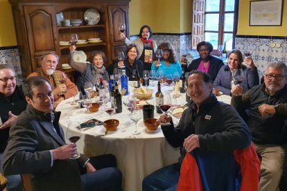 Imagen de los importadores que están visitando la Ribera del Duero