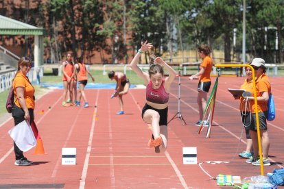 Jornada de atletismo en San Amaro