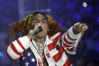 El rapero Daniel Hernández, más conocido como Tekashi 6ix9ine.-AP / LUCA BRUNO