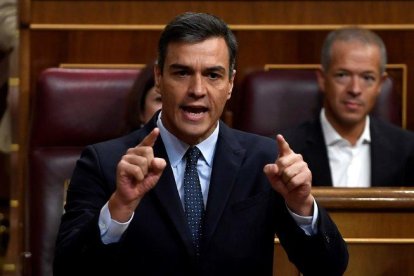 Pedro Sánchez, en el Congreso de los Diputados, el pasado 18 de septiembre.-AFP / PIERRE-PHILIPPE MARCOU