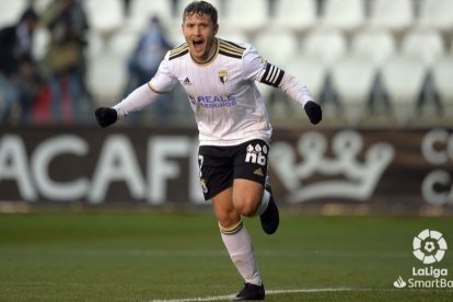 Juanma celebra un gol. LALIGA