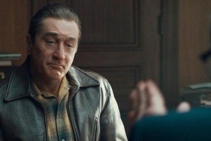 Un Robert De Niro rejuvenecido digitalmente, en un fotograma de ’El irlandés’, de Martin Scorsese-