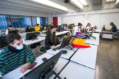 Grupo de alumnos del ciclo de grado superior en Animación en la Escuela de Arte y Superior de Diseño de Burgos. TOMÁS ALONSO