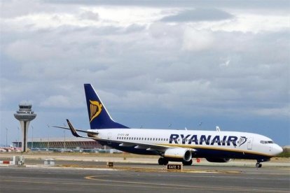 Avión de Ryanair. /-EFE