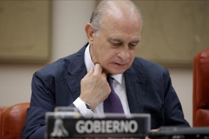 Jorge Fernández Díaz, durante una intervención en el Congreso de los Diputados.-JOSÉ LUIS ROCA