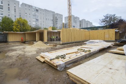 Las obras de la escuela infantil comenzaron el pasado mes de agosto. ISRAEL L. MURILLO