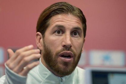 Sergio Ramos, en la rueda de prensa en Cádiz.-