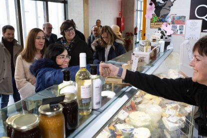 La ministra de Sanidad, Carolina Darias, durante su visita a Soria. ICAL