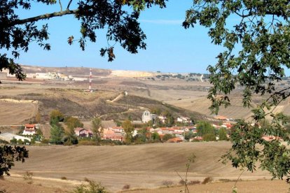 Vistas de Cardeñuela desde Quintanilla Riopico.-M. M.