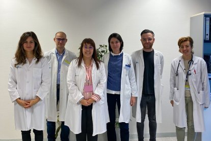 Los participantes del proyecto que aparecen en la imagen son, desde la izda., Raquel Vinuesa, Jorge Labrador, Miriam Saiz, Raquel Alcaraz, Antonio Sanz y Esther Cubo