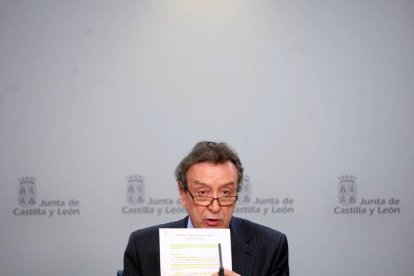 El consejero de la Presidencia, José Antonio de Santiago-Juárez-Ical