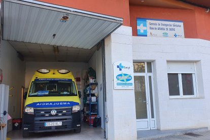 Imagen de la base arandina del Servicio de Emergencias