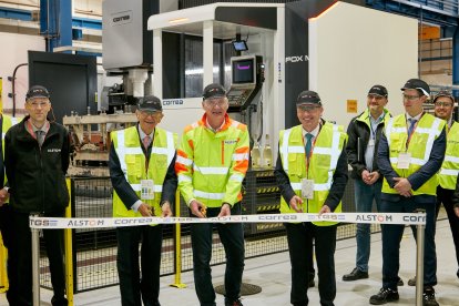 José Ignacio Nicolás Correa, presidente de Nicolás Correa, Kamil Nosál, director de Alstom Česká Lípa, y Pavel Diviš,director general de TGS tools-machines-technological services. ECB