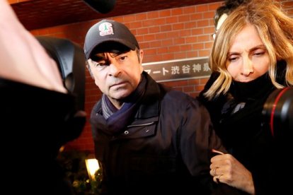 Carlos Ghosn y su esposa Carole el pasado jueves.-X90003