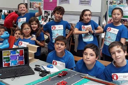 Las nuevas tecnologías, cada vez más presentes en el mercado laboral, permiten dar rienda suelta a la creatividad de los alumnos.-ESPICIENCIA