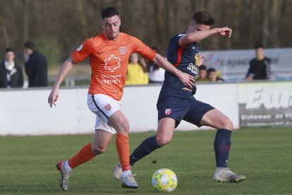 El Burgos Promesas tiene actualmente el play-off de ascenso a dos puntos. / Raúl G. Ochoa